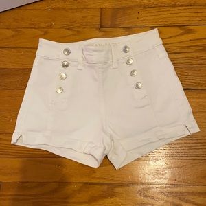 White American Eagle shorts